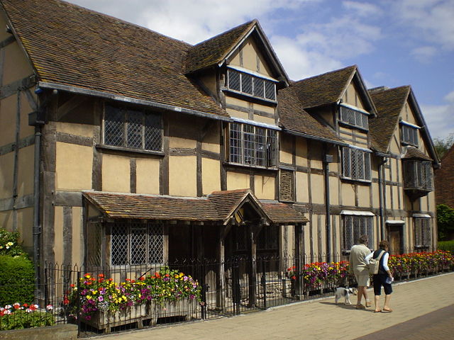His house in Stratford-upon-Avon (photo attributed to "Pessimist")